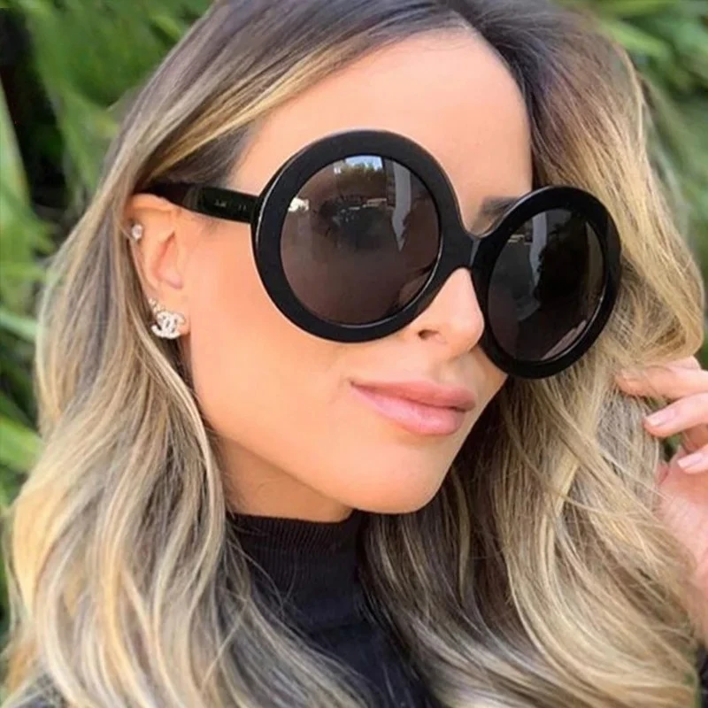 オーバーサイズのラウンド型サングラス。レディース、メンズ、高 - Designer Sunglasses のレビューと価格