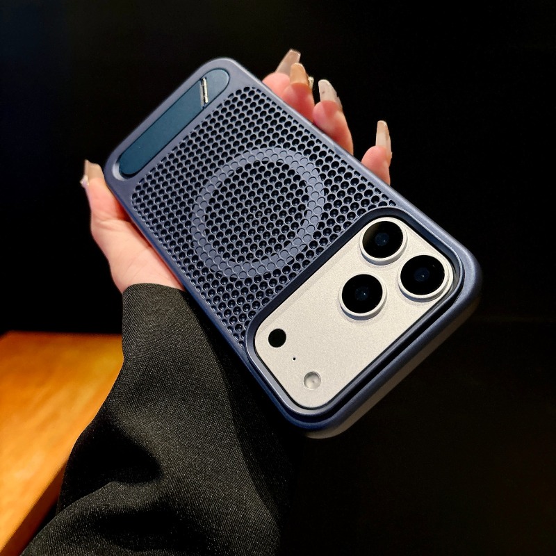 プレミアムハニカム冷却通気性MagSafe対応iPhone  - Premium Cigar Case のレビューと価格