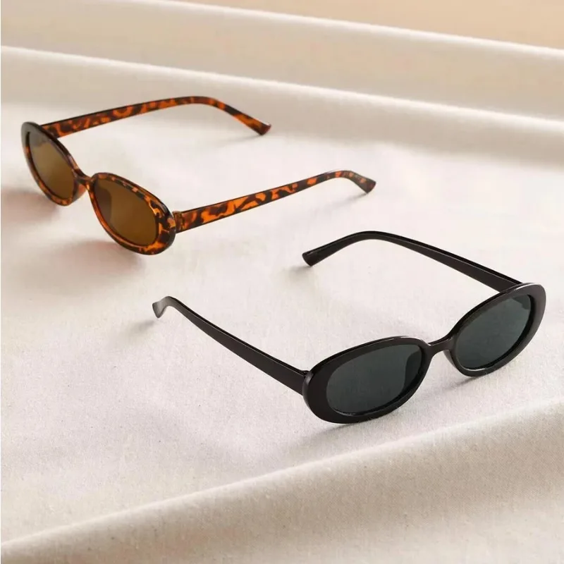 ヴィンテージ風の楕円形サングラス。高級ブランドのデザイナーに - Designer Sunglasses のレビューと価格